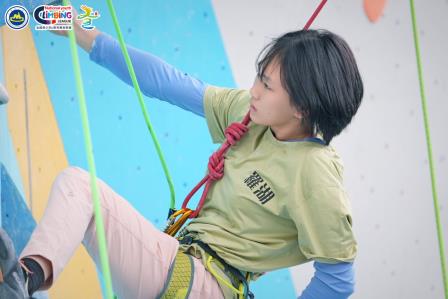 不畏强手遮望眼  誓登全南最高层 ——罗湖区攀岩队在2024全国青少年U系列攀岩联赛（江西全南站）中表现不俗
