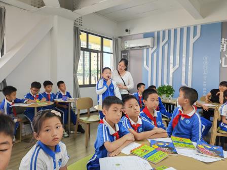 阅读赋成长 书香绽芳华——湖贝小学开展三年级整本书阅读分享活动