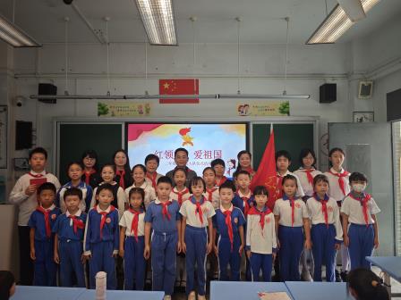 红领巾爱祖国 ——深圳市东晓小学举行二年级第二批入队仪式