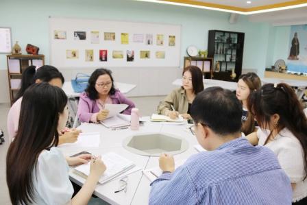 百炼成钢，行稳致远——罗湖区教科院领导、专家莅临东湖中学进行“百人听千课”专项指导