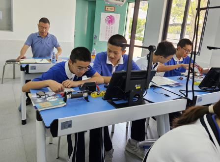 精准指导促教研，携手共进提质量 ——翠园文锦中学迎罗湖区教科院“百人听千课”视导活动