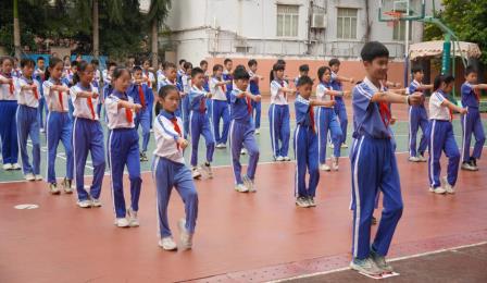 活力四射，健康同行  —— 深圳市梧桐小学开展广播体操比赛