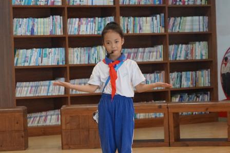 童心飞扬 闪耀舞台 ——罗湖小学开展学雷锋“校园好声音”家长学校亲子课程系列活动第二期