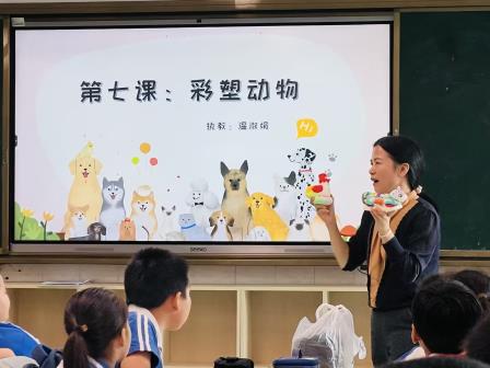 精准指导促教研，专家引领共成长 ——罗湖区“百人听千课”教研活动走进华丽小学