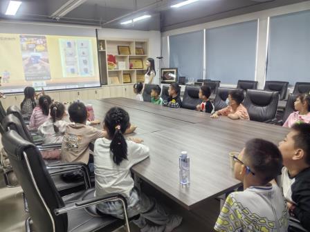 心心“向”融，幸福成长—向西小学融合教育系列活动之走进社区