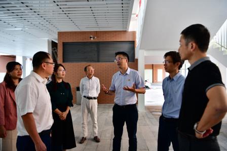 松风嘉宾去岁喜共怀，泉韵雅客今朝又相集 ——深圳市松泉实验学校迎来怀集跟岗锻炼教师团队一行学习交流