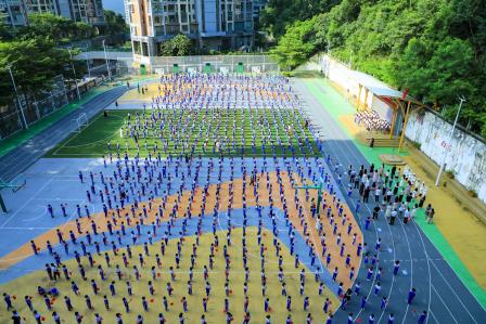 红歌颂党恩 童声迎国庆——深圳市仙桐实验小学开展千人合唱迎国庆活动