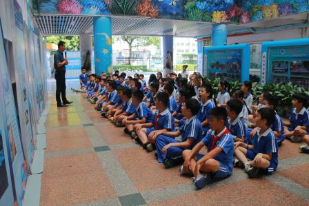 新“芯”之火，可以燎原——科普巡展活动走进罗芳小学