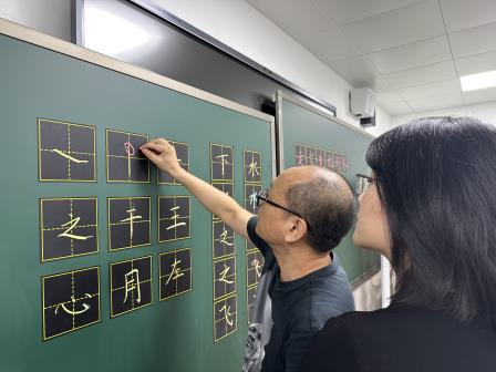 深圳市桂园中学举办书法校本课程开发主题培训会