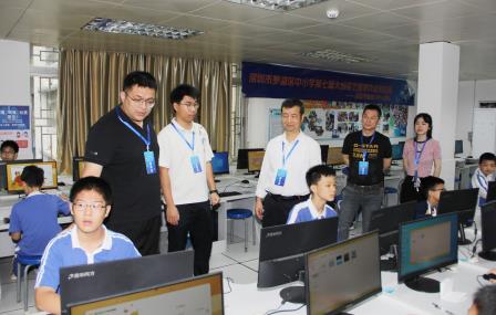 南湖小学迎赛会，科技魅力耀罗湖 ——罗湖区中小学第七届“创客节”南湖小学分会场赛事成功举办