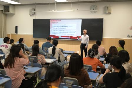 红心引领，家校共育--深圳市莲南小学开展党员教师家访活动