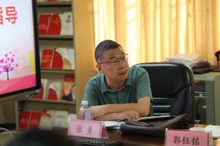  专家启智引新程，深耕把脉促成长 ——罗湖区教科院“百人听千课”活动走进滨河实验中学
