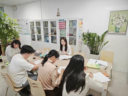 智汇碧波启新思，共研共进促成长 ——区中小学“百人听千课”活动走进碧波小学
