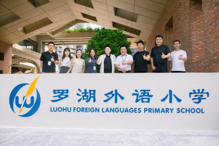 奥运会冠军于洋莅临罗湖外语小学遴选调研校园羽毛球项目