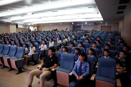 法治课堂“活”起来！ ——东昌小学六年级学生“走进”真实案例，争做法制小先锋
