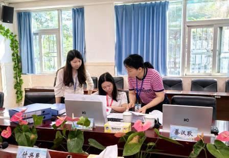 罗湖区督学到罗湖小学开展“义务教育优质均衡”专项督导