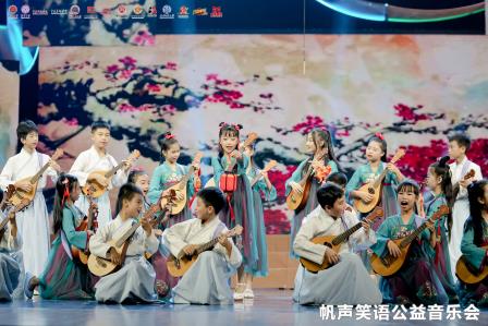 向西小学在第五届“中外人文交流小使者”全国展示活动中获一等奖