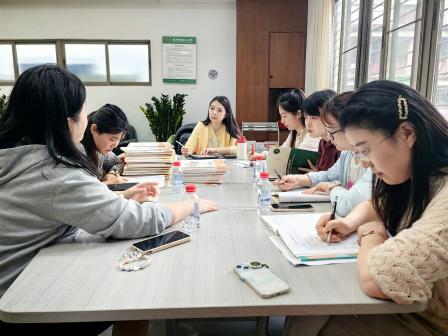  专家引领促发展  “灵动课堂”展风采 ——罗湖区教科院“百人听千课”视导活动走进淘金山小学