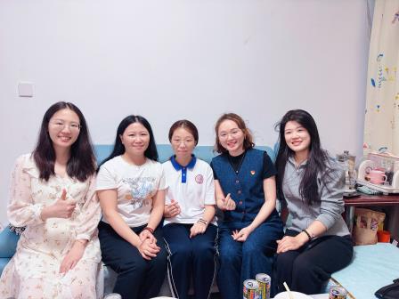 奏响家校共育“协奏曲” 助力学生全面发展 ——翠园东晓创新学校开展家访活动