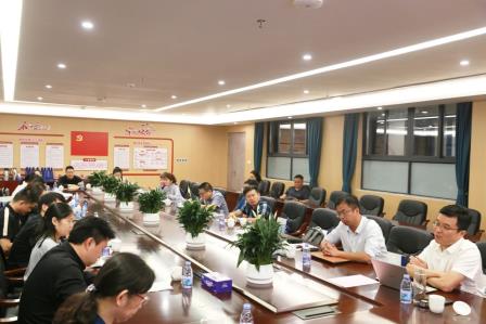 共探数字时代下的“教”与“学”——杭州银河实验小学教育集团来到深圳市布心小学考察交流