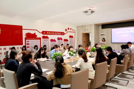 班“慧”育人展风采，示范引领共成长——深圳市安芳小学梅放校级名班主任工作室开展班会课展示交流研讨活动