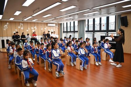 从“新”出发，育人“质”上，打造幸福教育样态——广东省孔文东名校长工作室团队赴深圳市宝安区福桥小学诊断交流活动纪实