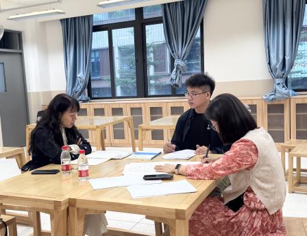 专家赋能 共育新才—— 罗湖区教科院“百人听千课”走进翠园东晓创新学校初中部