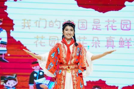 青春献给红领巾 ——向西小学教师代表参加市级少先队辅导员岗位风采大赛