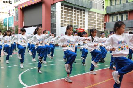 活力校园，武动风华——人民小学举办2024年精武体育节暨第六届班际武术比赛     