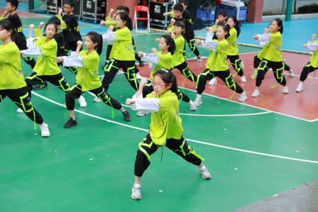 活力校园，武动风华——人民小学举办2024年精武体育节暨第六届班际武术比赛     