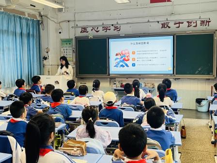 共拒校园欺凌，创建有爱校园 ——深圳市东晓小学开展预防校园欺凌主题活动