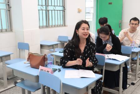 名师进校园，学习促成长-我校11月份“名师请进来”活动