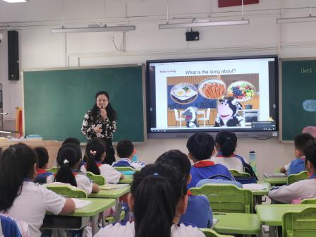 领杏坛风华 悟师道绵长 ——站稳讲台系列之骨干教师示范课活动