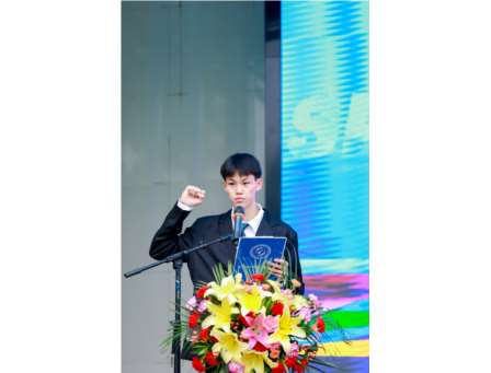 三十华章传薪火 尚美青春正当燃 —— 罗湖外语实验学校2024年校园体育文化节暨28届田径运动会开幕式