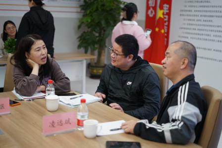 联谊共研：人大附中深圳学校到桂园中学开展教育交流