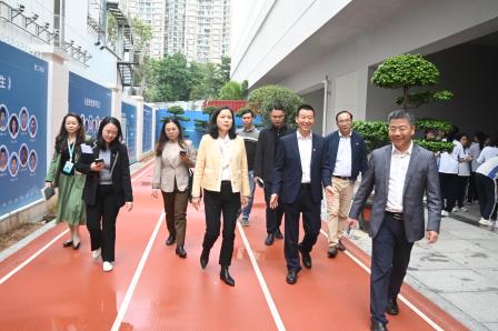 罗湖区领导实地调研桂园中学改扩建项目 引领教育高质量发展