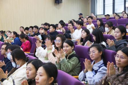 星光守护，育心启航——星园学校开展孤独症谱系障碍学生情绪行为管理培训讲座