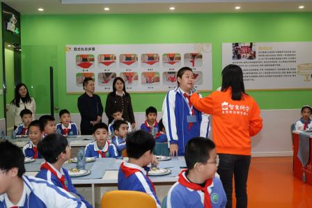 洪湖学子“读行课堂”：体验劳动之美，绽放成长之花