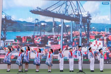 悦读悦成长——深圳市翠竹外国语实验学校2024年校园阅读节开幕