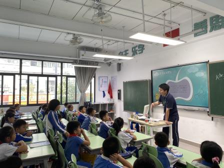 燃气安全进校园，我把安全记心间——湖贝小学开展燃气安全主题讲座