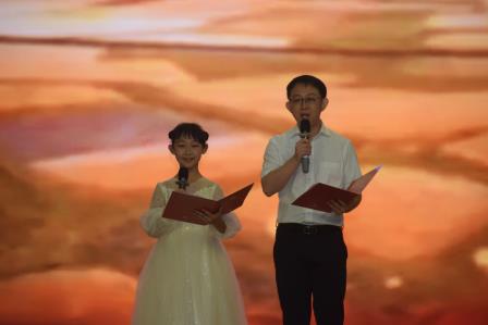 共赴阅读之旅，畅享书香盛宴 ——罗湖实验学校读书月活动之亲子方言诵读、帐篷夜读活动