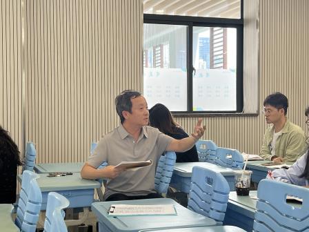 聚焦中低段课外阅读  共研阅读思辨之法 ——深圳市翠北实验小学语文科组教研活动暨《青蛙和蟾蜍》桥梁书导读课