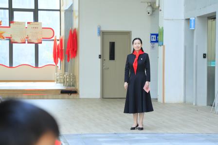 红领巾，爱祖国 ——深圳市仙桐实验小学举行少先队入队仪式
