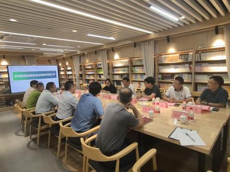 罗湖区政协副主席罗建林率委员走访洪湖小学