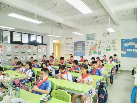 红领巾爱祖国——湖贝小学开展建队日主题系列活动