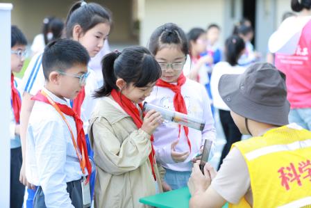 智慧启航，科技筑梦——深圳市翠竹外国语实验学校举办第七届大创客节活动