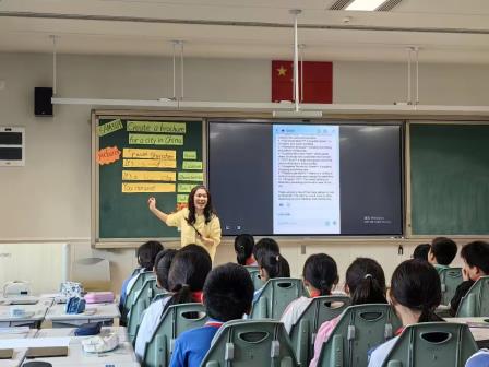 AI 激发写作新意——邱洁苡工匠人才创新工作室与罗湖区小学英语联合立体教研活动试讲研磨