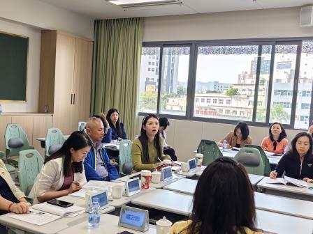 AI 激发写作新意——邱洁苡工匠人才创新工作室与罗湖区小学英语联合立体教研活动试讲研磨