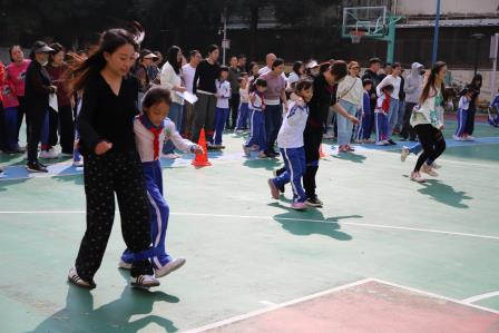 校园秋韵，激情赛场 —向西小学举行第二十三届体育节暨第三十六届田径运动会