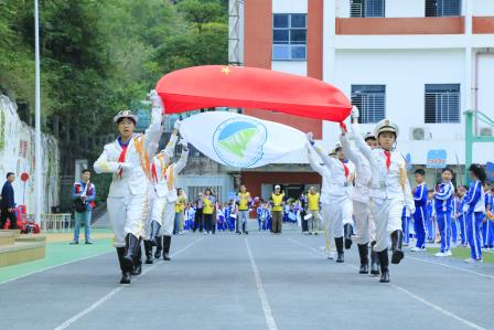 23人次刷新校记录，创历届之最！——深圳市仙桐实验小学举办第十届运动会